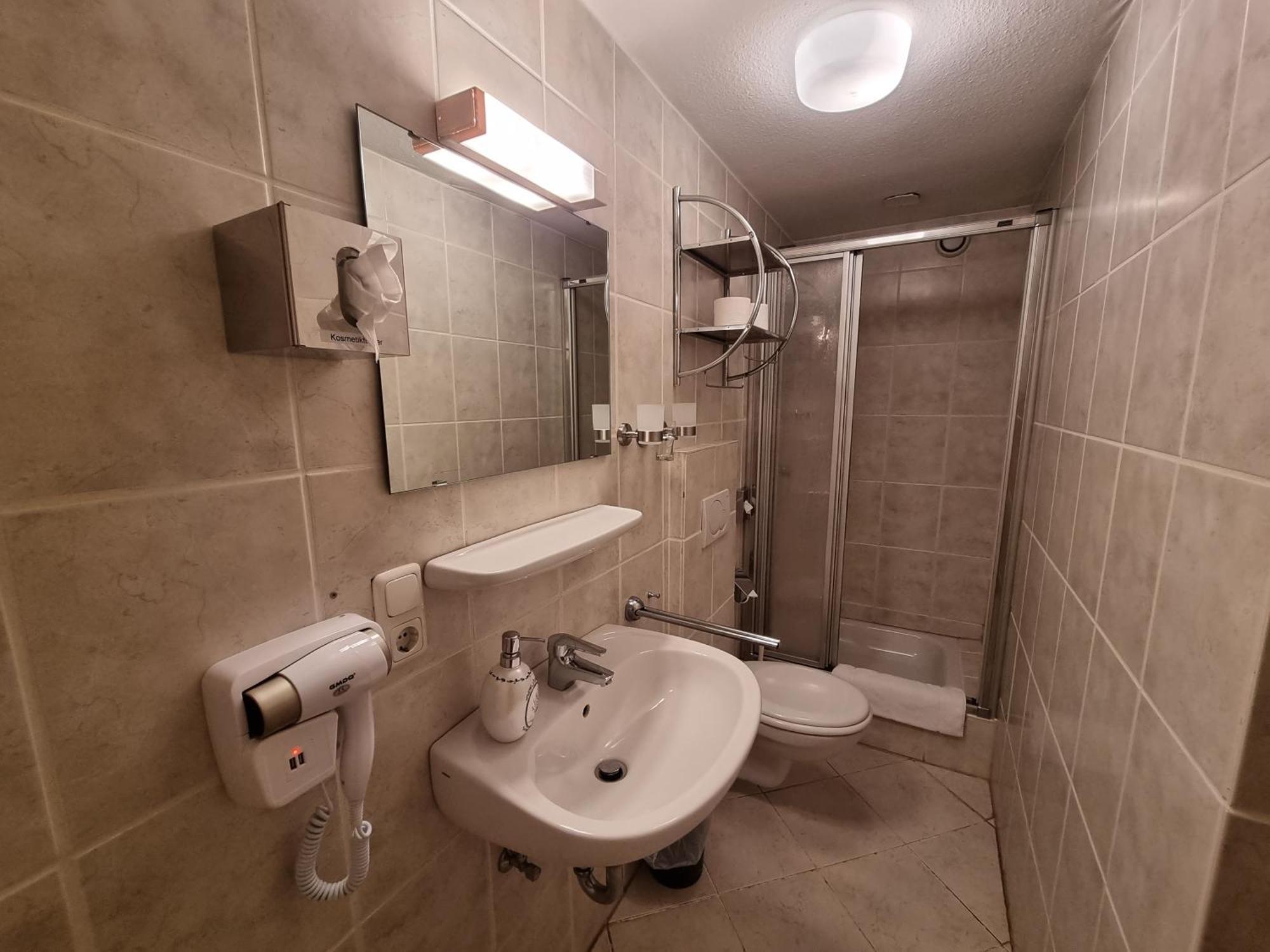 Hotel Medebach - Zum Schwanenkoenig Chambre photo